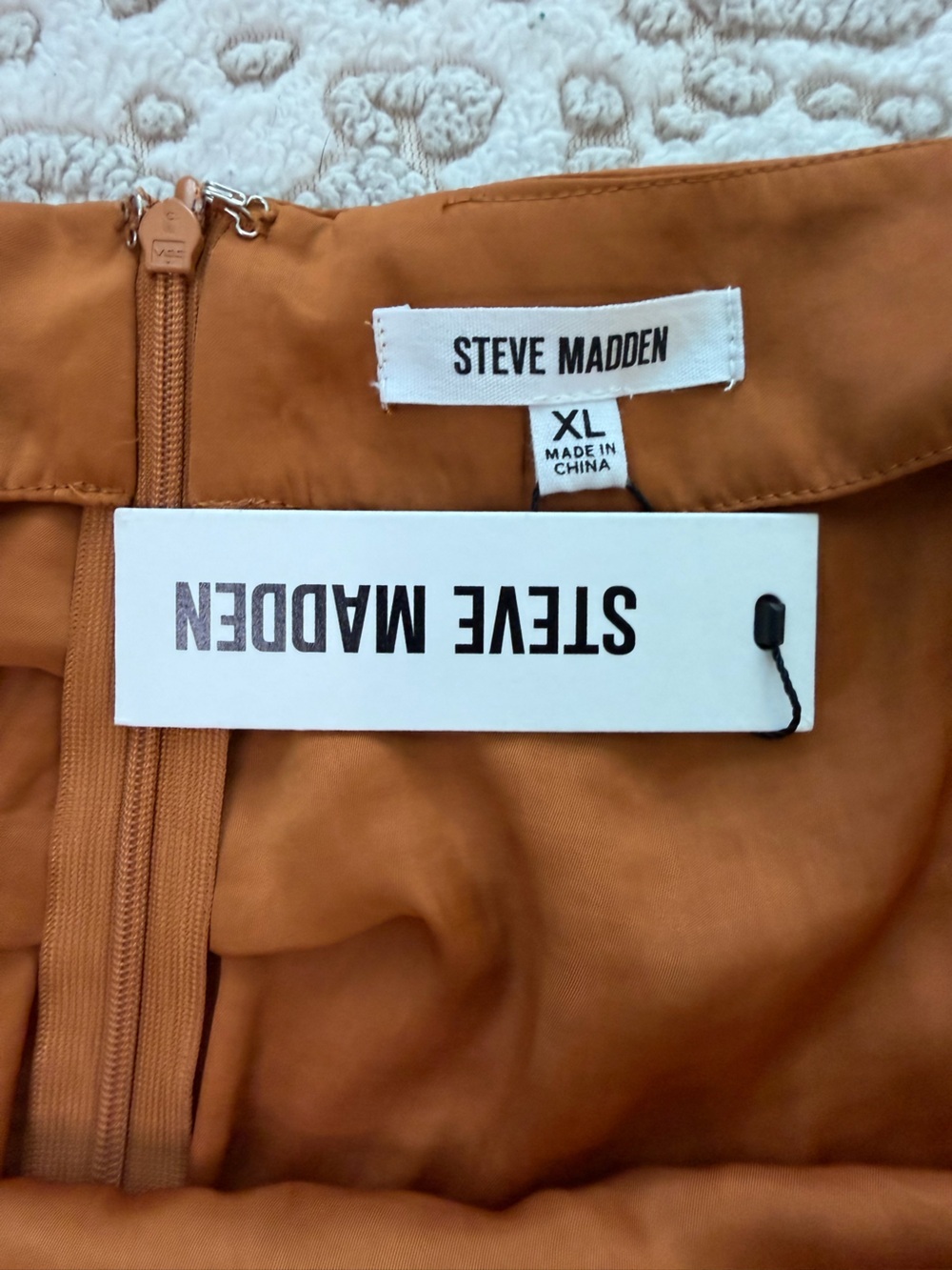 NWT Steve Madden Rust Brown Fringe Sarong Wrap - Picture 3 of 5